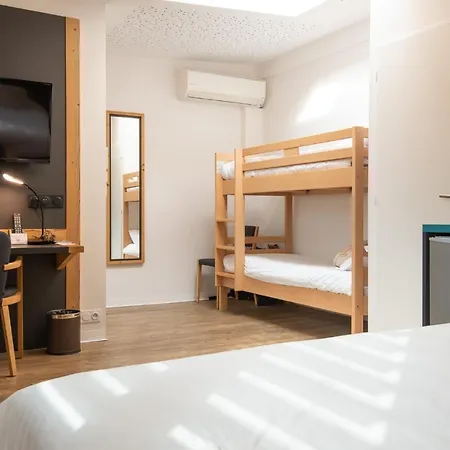 Contact Les Ailes Hotel