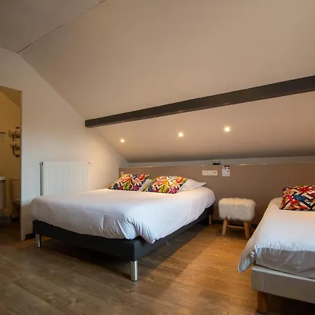 Contact Les Ailes Hotel