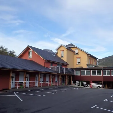 فندق Contact Les Ailes شال ليه أوكس