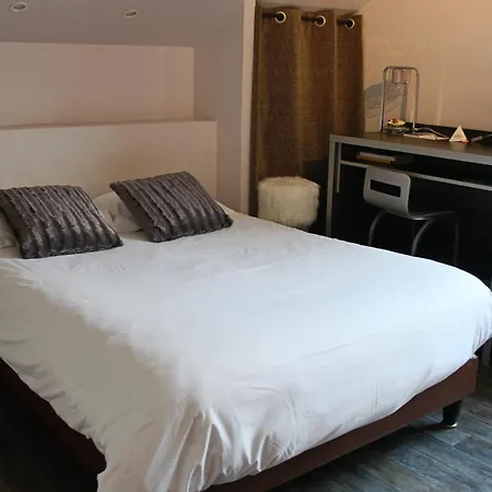 Hotel Contact Les Ailes Challes-les-Eaux